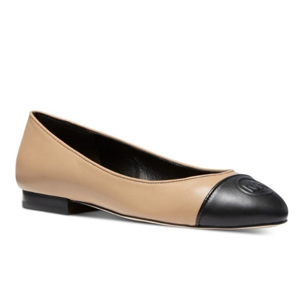 Michael Kors Women's Dylyn Logo Leather Ballet Flat - Size 8.5M